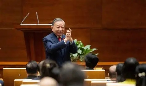 苏林出访印度，到底在下一盘什么棋？